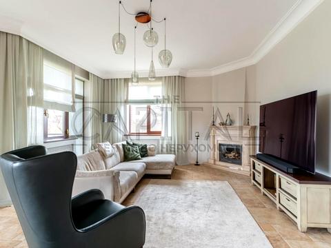 будинок за адресою Київська вул.