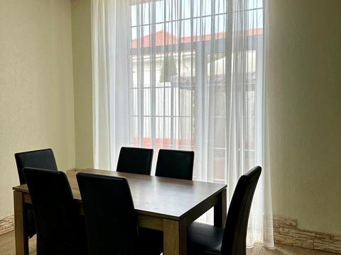 дом по адресу Центральна ул.