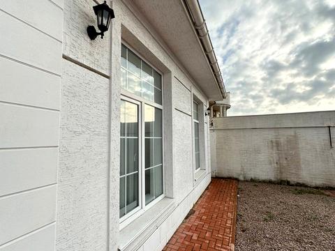 дом по адресу Центральна ул.