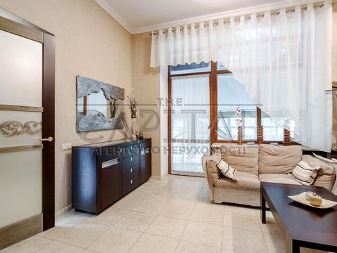 дом по адресу вул. Антонія Михайловського