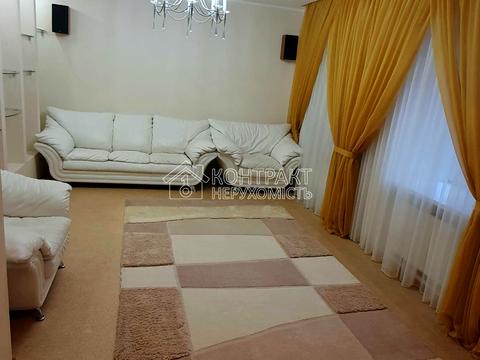 будинок за адресою вул.Самоцвітна, 9