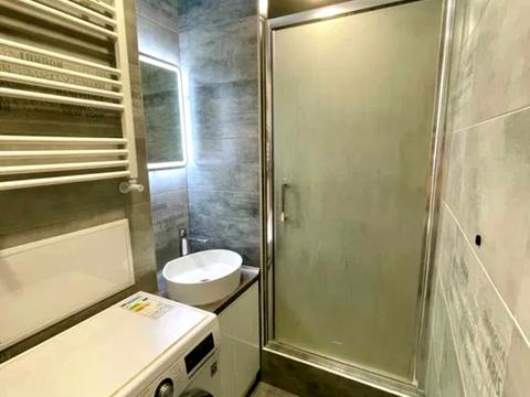 квартира за адресою Володимира Івасюка просп. (Героїв Сталінграду), 9