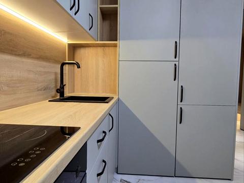 квартира за адресою с. Крижанівка, Академіка Сахарова вул., (Будинок 1)