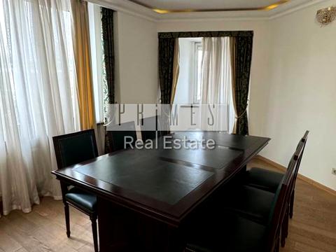 комерційна за адресою Київ, Тараса Шевченка бульв., 33-Б