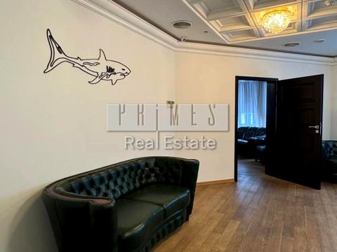 комерційна за адресою Київ, Тараса Шевченка бульв., 33-Б