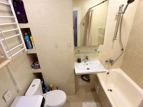 квартира за адресою Павла Тичини просп., 14-А