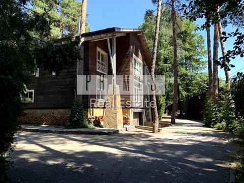 будинок за адресою Соснова вул.