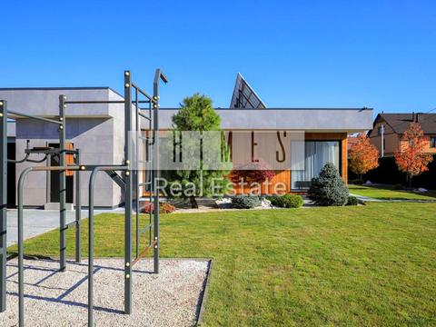 дом по адресу Вышгородская ул., 17