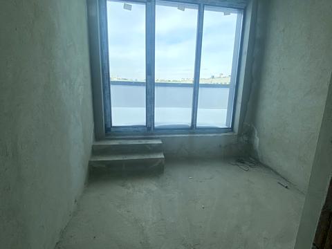 комерційна за адресою Угорська вул., 14є