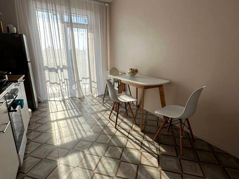 квартира за адресою Івана Сльоти вул., 49г