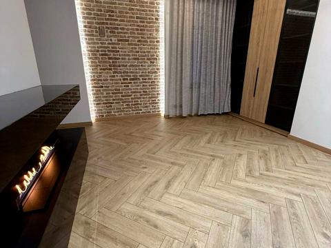 комерційна за адресою Ніжинська вул., 47