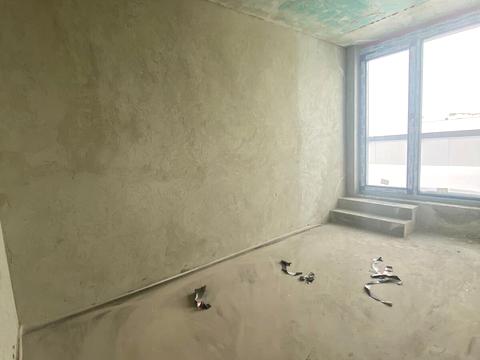 комерційна за адресою Угорська вул., 12