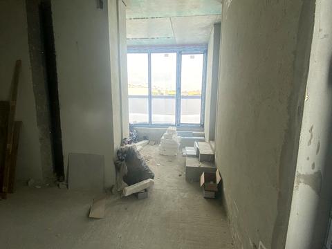 комерційна за адресою Угорська вул., 12