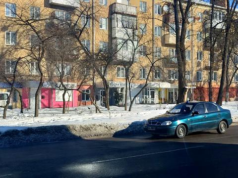 коммерческая по адресу Степана Бандеры ул., 33а