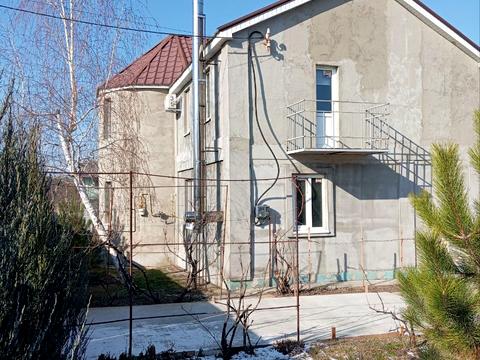 будинок за адресою смт. Обухівка, Висока, 1