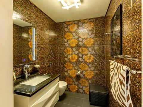 будинок за адресою Світанкова, 1