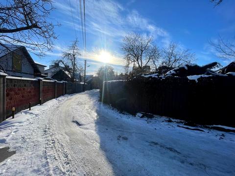 участок по адресу Патріарха Володимира Романюка ул. (Жовтнева), 15