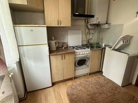 квартира за адресою Шептицьких вул., 33