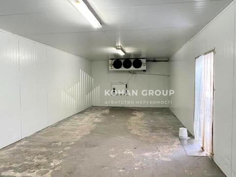 комерційна за адресою Чорновола вул., 88/2