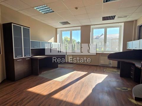 комерційна за адресою Київ, Січових Стрільців вул. (Артема), 37