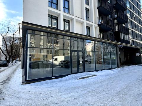 комерційна за адресою Зоряна вул., 2а