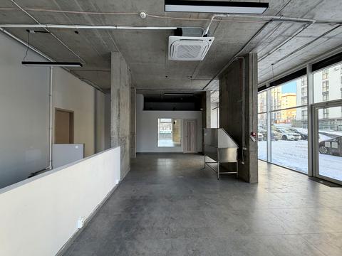 комерційна за адресою Зоряна вул., 2а