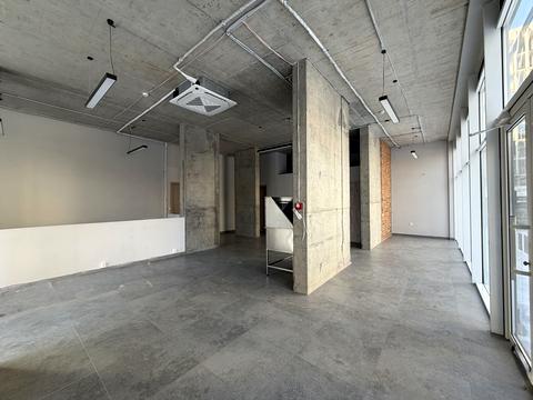 комерційна за адресою Зоряна вул., 2а