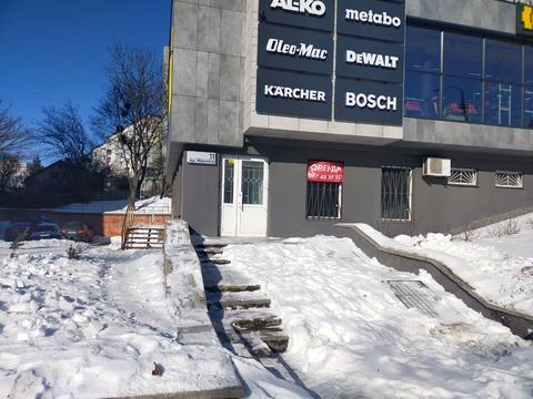 комерційна за адресою Міцкевича вул., 11