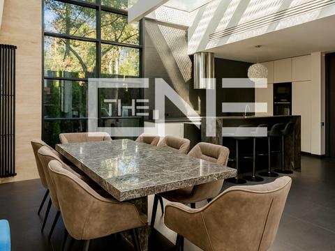 будинок за адресою Київ, Лютнева вул.