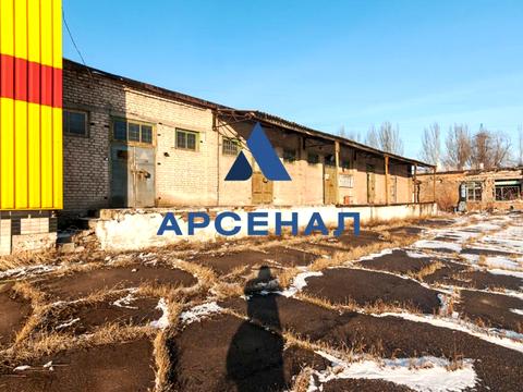 комерційна за адресою Олексія Поради вул. (Димитрова), 50