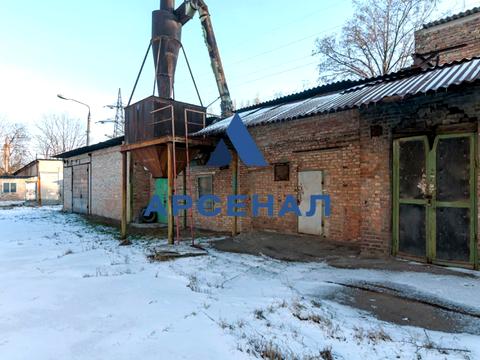 комерційна за адресою Олексія Поради вул. (Димитрова), 50