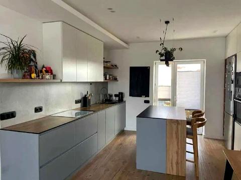 будинок за адресою с. Сокільники, Бічна Садова вул., 33