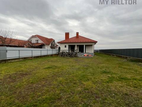 будинок за адресою с. Холмок, Головна, 20