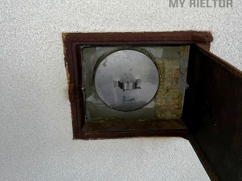 будинок за адресою с. Холмок, Головна, 20