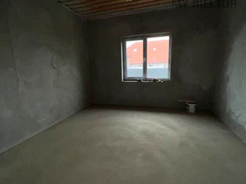 будинок за адресою с. Холмок, Головна, 20