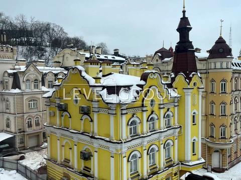 комерційна за адресою Київ, Дегтярна вул., 6