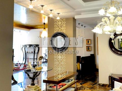 комерційна за адресою Лесі Українки бульв., 7-Б