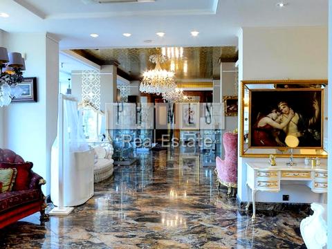 комерційна за адресою Лесі Українки бульв., 7-Б