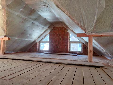 дом по адресу Евгения Коновальца ул.