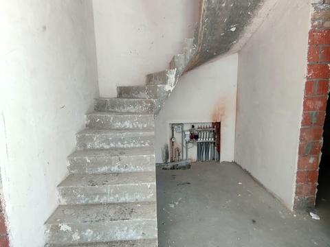 дом по адресу Евгения Коновальца ул.