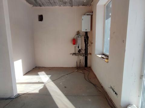 дом по адресу Евгения Коновальца ул.