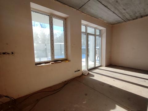 дом по адресу Евгения Коновальца ул.