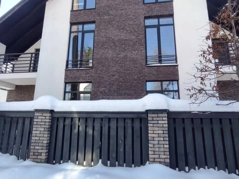 дом по адресу Евгения Коновальца ул.