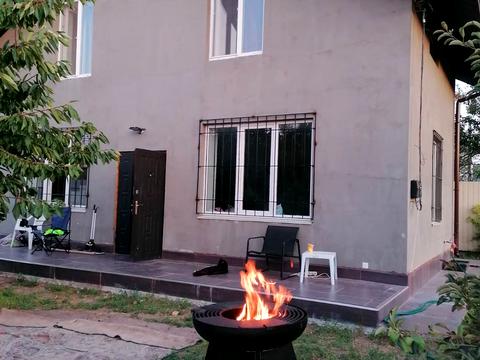 будинок за адресою Чорноморськ (Іллічівськ), Парусна вул. (Героїв Сталінграду), 12