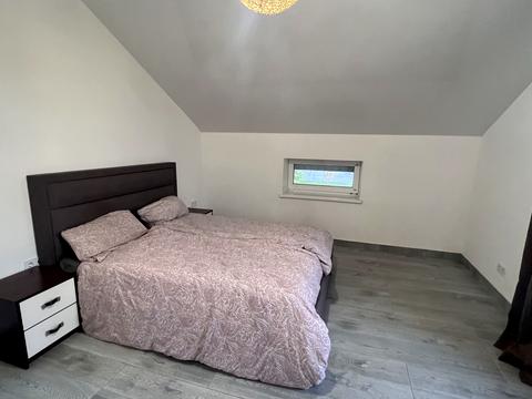 будинок за адресою Чорноморськ (Іллічівськ), Парусна вул. (Героїв Сталінграду), 12