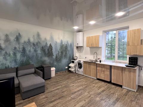 будинок за адресою Чорноморськ (Іллічівськ), Парусна вул. (Героїв Сталінграду), 12