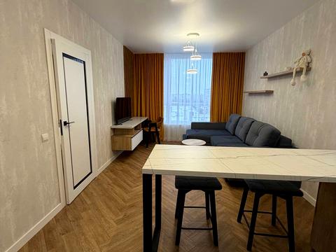 квартира по адресу Героев Майдана ул., 15