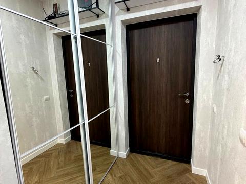 квартира по адресу Героев Майдана ул., 15