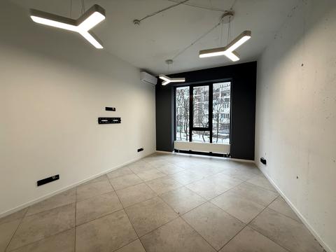 коммерческая по адресу Василия Тютюнника ул. (Анрі Барбюса), 28-А