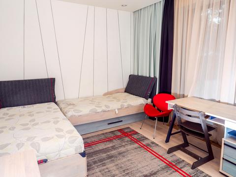 будинок за адресою Набережна вул., 14